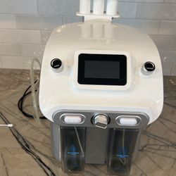 SOLLIFT 3 In 1 Microdermabrasion, Oxygen, and Radio  Frequency 