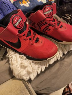 NIKE~ CROCS~SKETCHERS~SPIDERMAN~& MORE ~ BOYS SIZE 12C