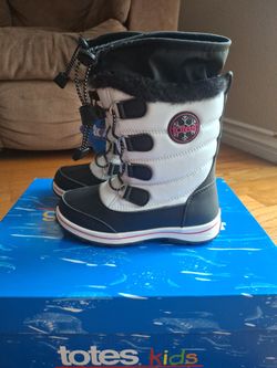 Totes Kids Boots