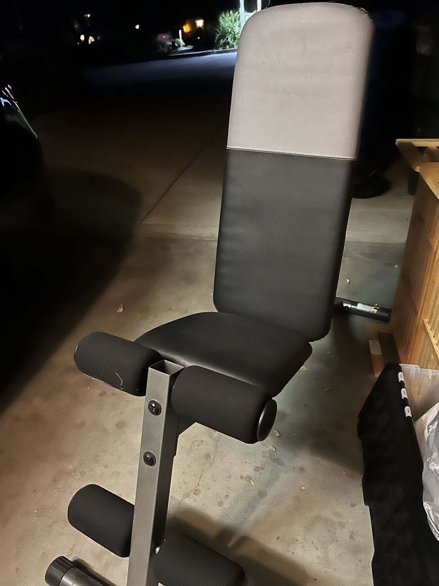 Lifting Bench