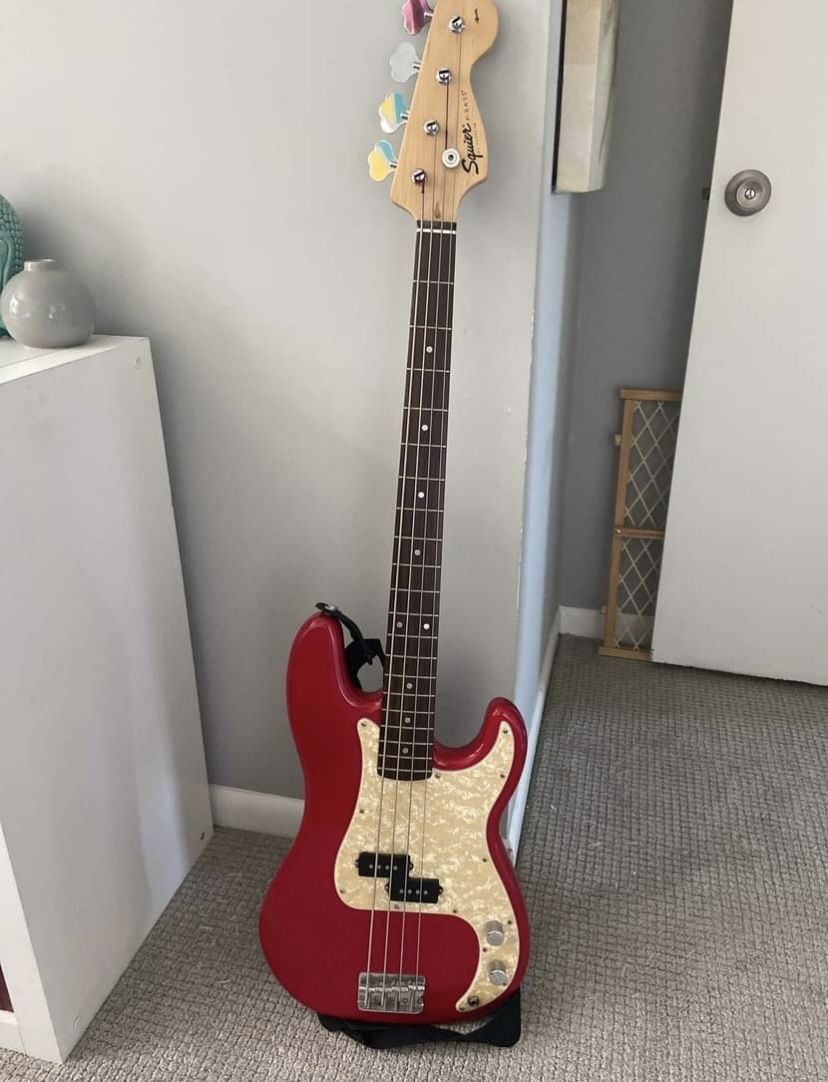 Fender Squier P-Bass Guitar With Case And Amp