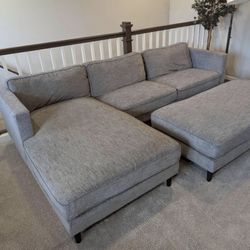 Sectional Couch With Ottoman 