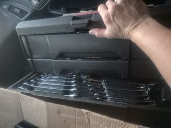 Husky 300 piece tool set