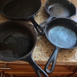 Set Of Pans 