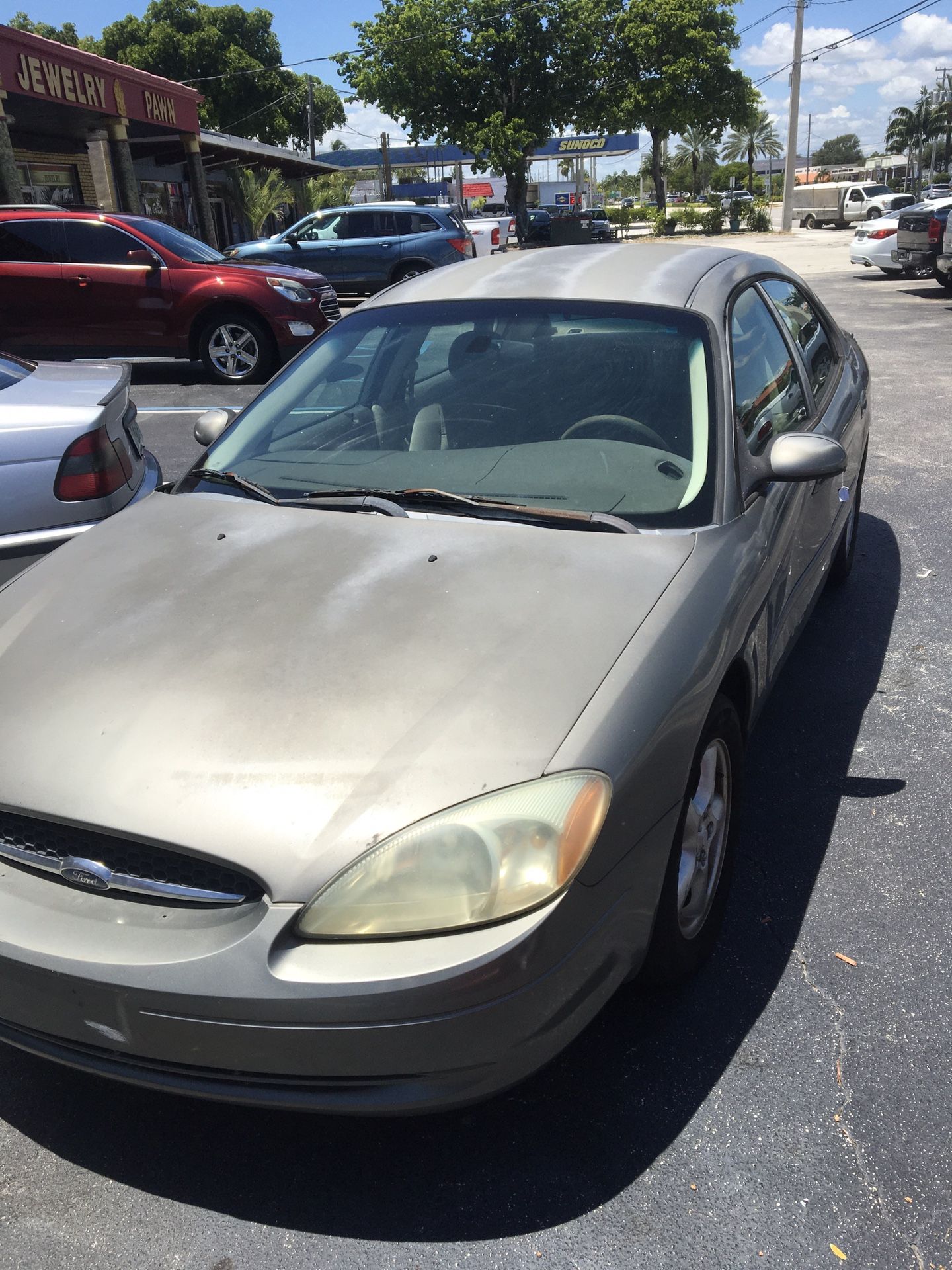 2002 Ford Taurus