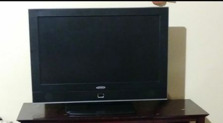 Jensen 32 inch flat screen tv
