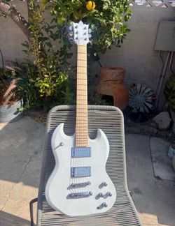 Guitar