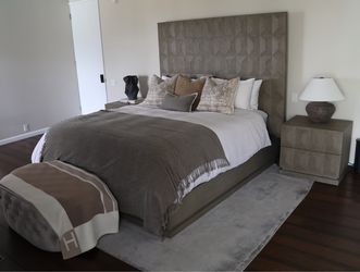 Restoration Hardware Cal King Geometric Platform Bedframe In Ash Grey Oak  (Retail $8,300) + Free matching nightstand