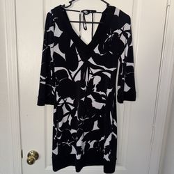 Women’s White House Black Market Dress