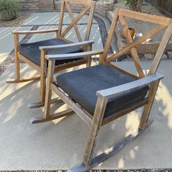 Wooden Rocking Chairs 