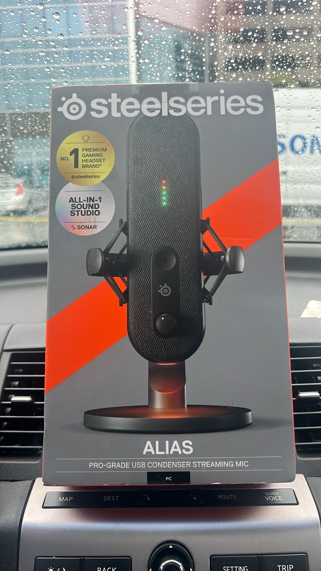 Steelseries Alias Pro Grade Ian Condenser Streaming Mic