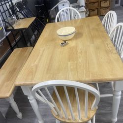 Kitchen table 4 Chairs And Bench