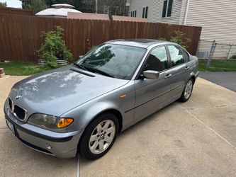 2004 BMW 325i
