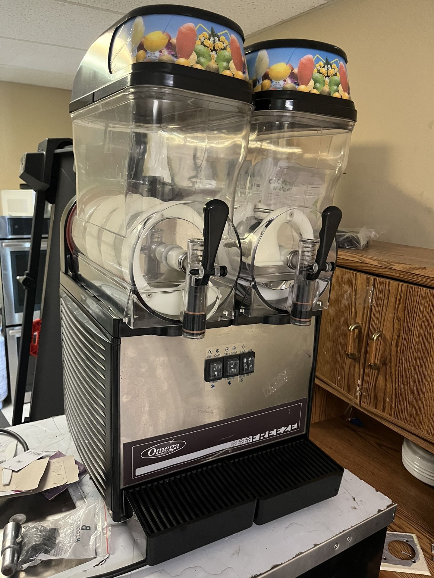 Slushy Machine Omega