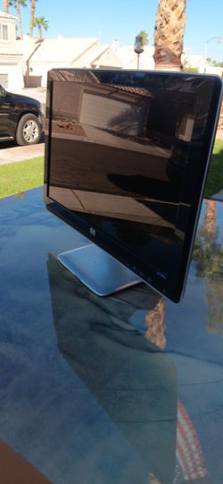 HP Flat Screen Computer Monitor