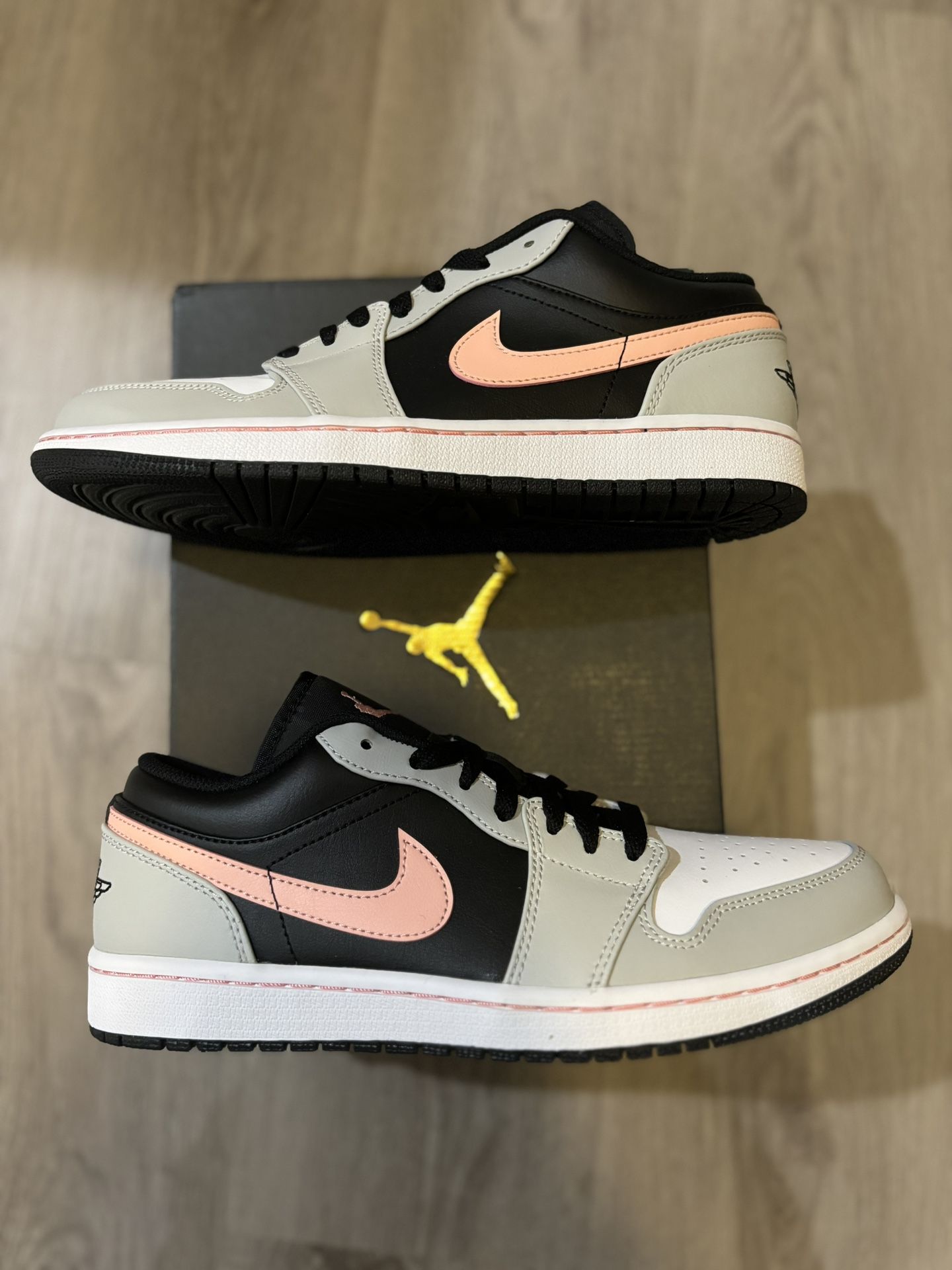 JORDAN LOW BLACK GREY PINK SZ