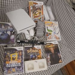 Wii with everything and 7 games