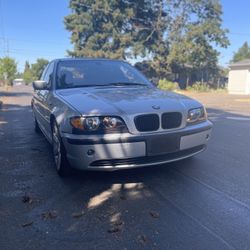2003 BMW 325i