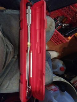 BRAND NEW PITTSBURGH 1/2 DRIVE TORQUE WRENCH