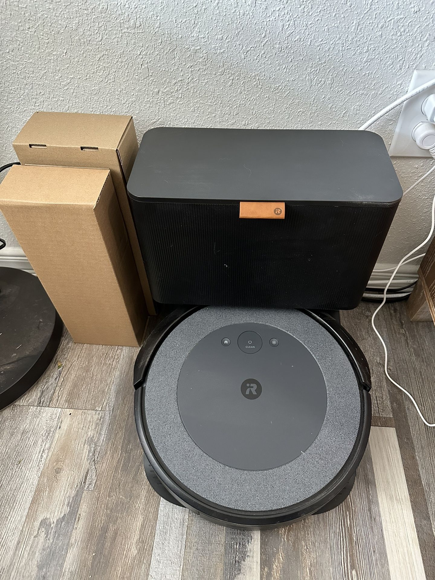 Roomba Combo i5+ Robot Vacuum and Mop