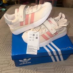 Kids Adidas Shoes Sz 11c