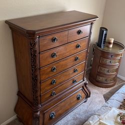 Bedroom Furniture: Tall Dresser, 2 Bedside Tables, And A Round Console