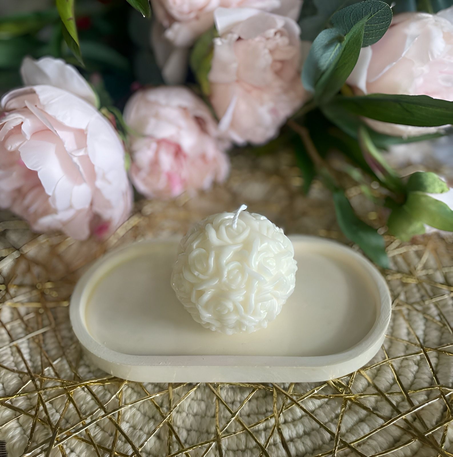 FlowerSphere White Fresh Scent Candle