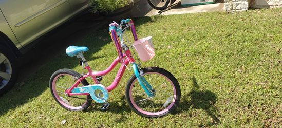Schwinn Elm - 18 inch Girls pink bike with basket, bell and training wheels -  very good condition - Must Go