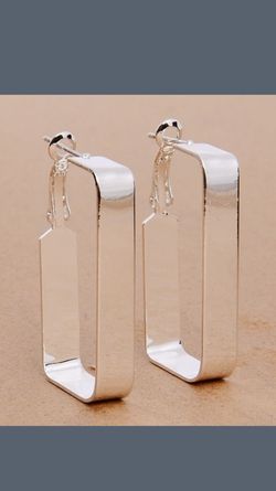 Silver rectangle earrings