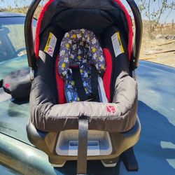 Baby trend Infant Car Seat