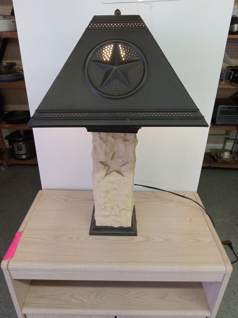 Texas Lonestar Metal Lamp