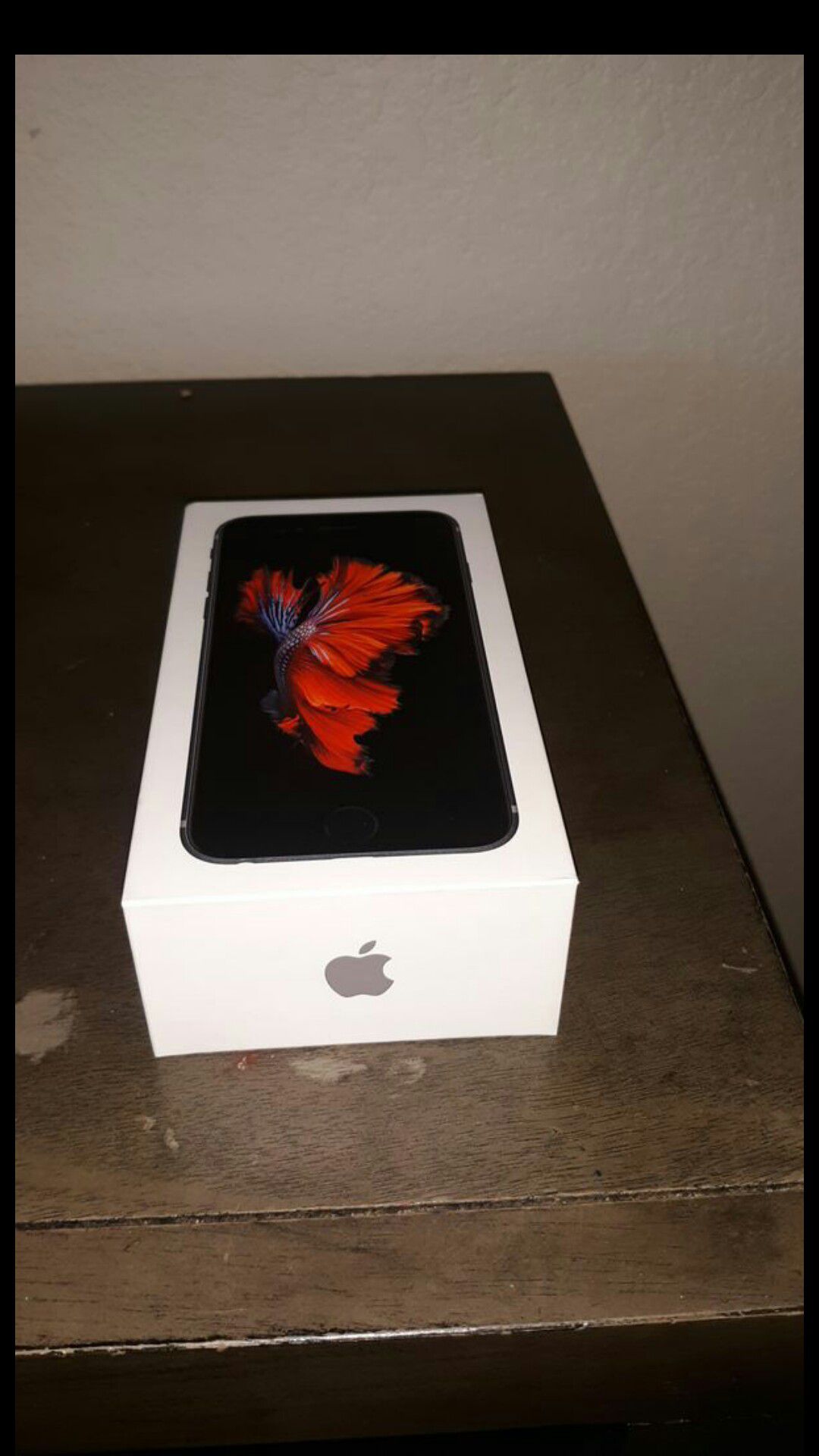 Brnd new iPhone 6s boost Mobile never used
