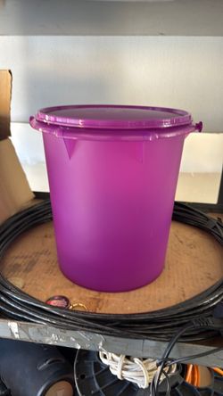 Tupperware