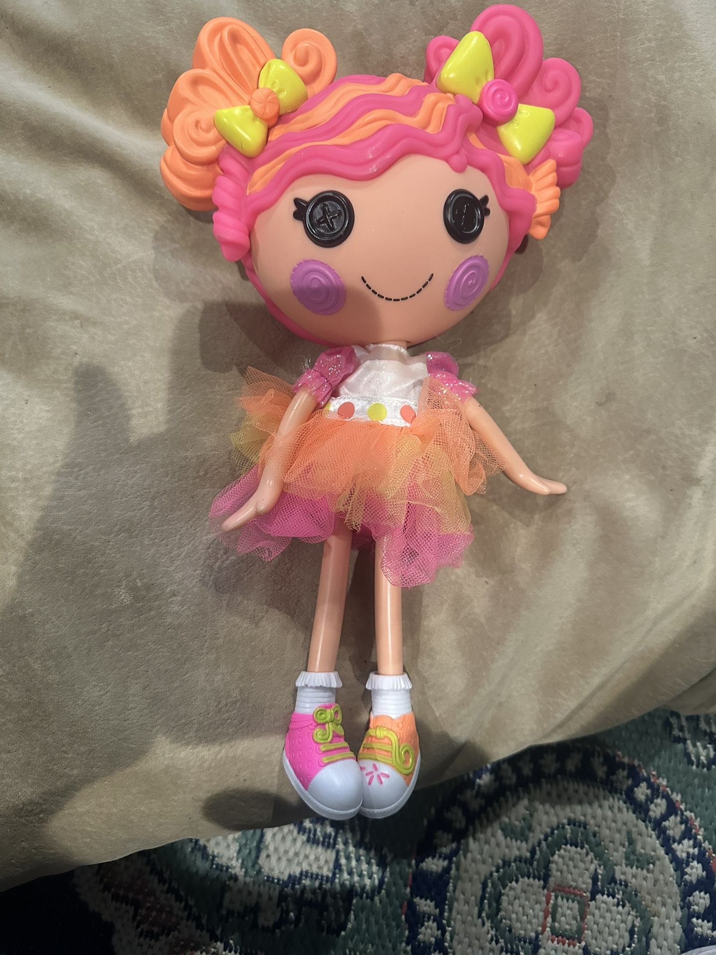 2009 Lalaloopsy Sew Magical Sew Cute Doll - SWEETIE CANDY RIBBON - Pre-owned
