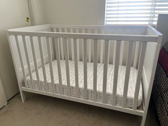 Baby Crib & Mattress