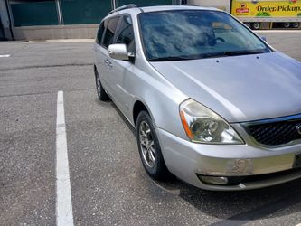 2013 KIA Sedona