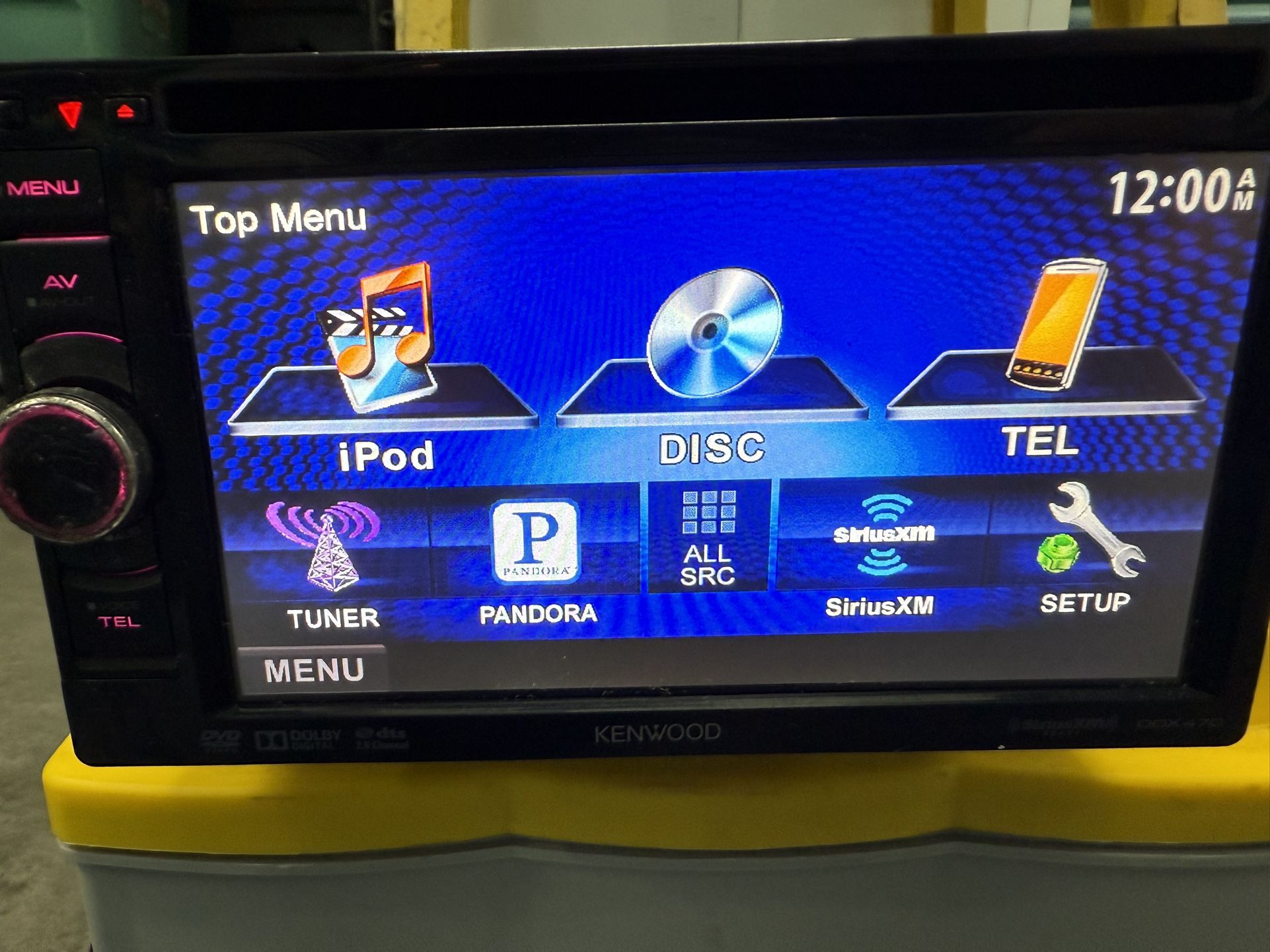 Kenwood Car Stereo Doubled In Bluetooth. Navigation Apple CarPlay.