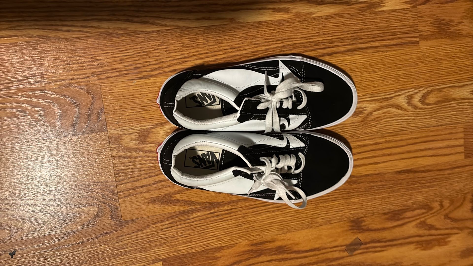 Vans Old Skool Shoes Size 9