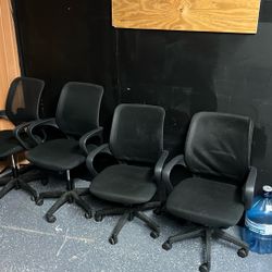 Office Chairs 