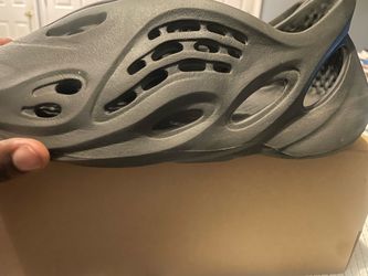 Yeezy foam runners