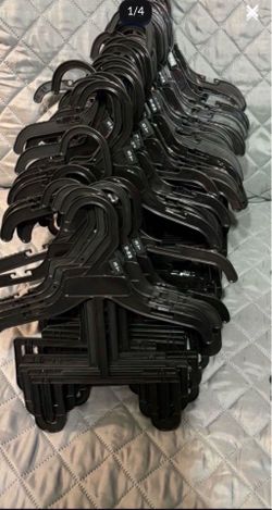 100 HANGERS SIZE BABY TODDLER 👕👖$20