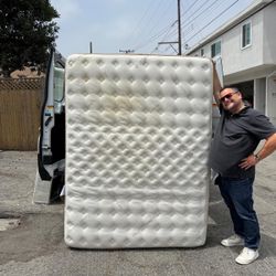 Saatva Luxury Innerspring Hybrid Queen Mattress & Box Spring