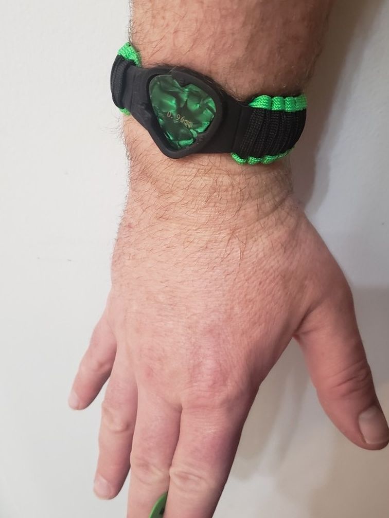 Survival Straps Pick Holder Bracelet