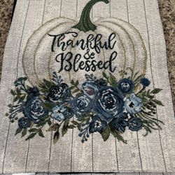 Fall Thanksgiving decor🍁