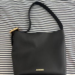Jacquemes Bag / Gently Worn 