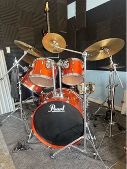Complete Pearl Session Series 6-Piece Drum Kit - Zildjian Cymbals, Mapex Snare, IEMs