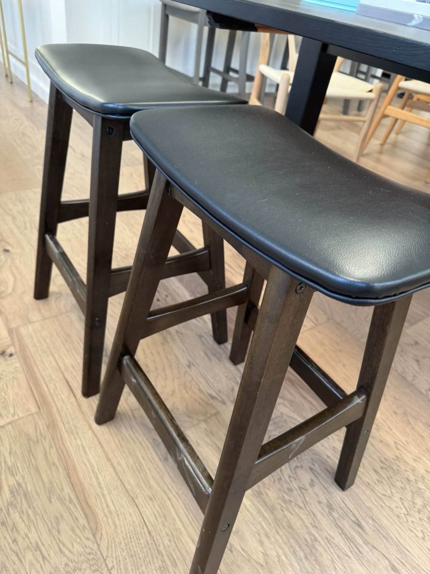 Bar Height Chairs Black And Brown.