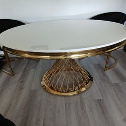 Dinning Table 
