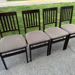 Set of 4 Folding Chairs Wood
