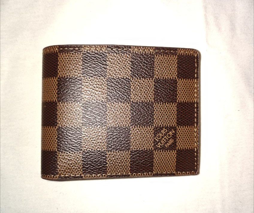 Louis Vuitton Wallet Brown
